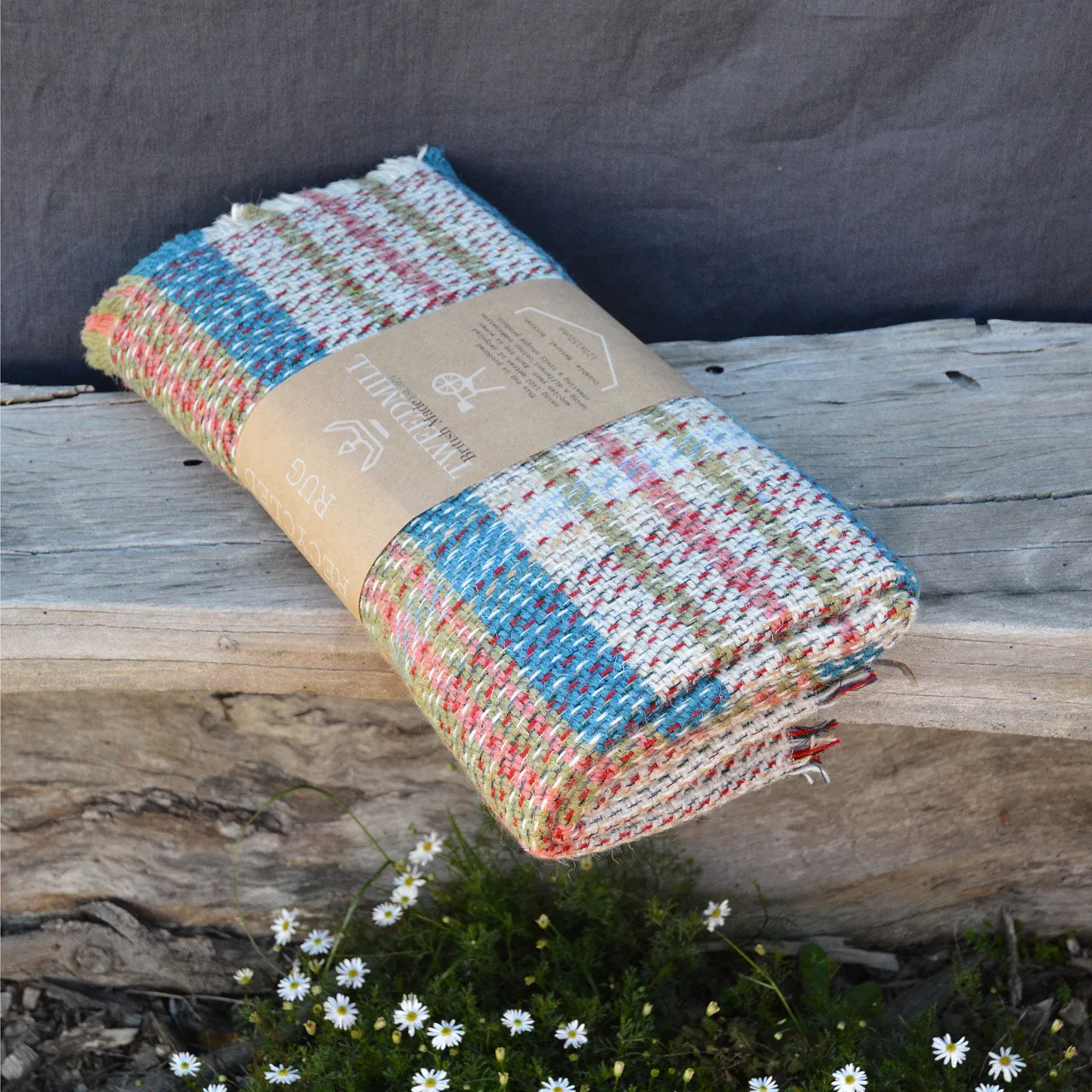 100% Random Recycled Wool Blanket/Rug - Medium (150x120cm)