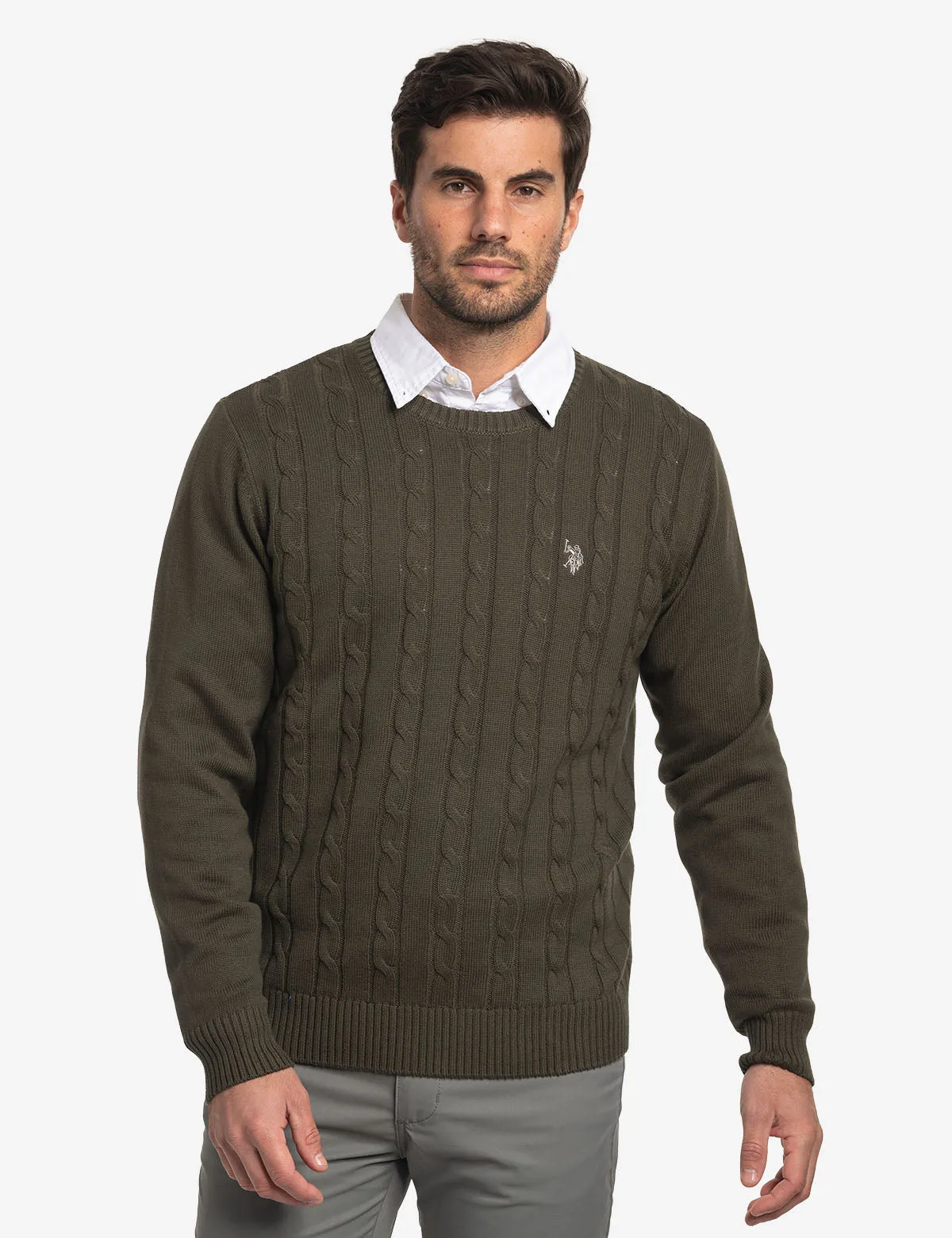 CABLE CREW NECK SWEATER